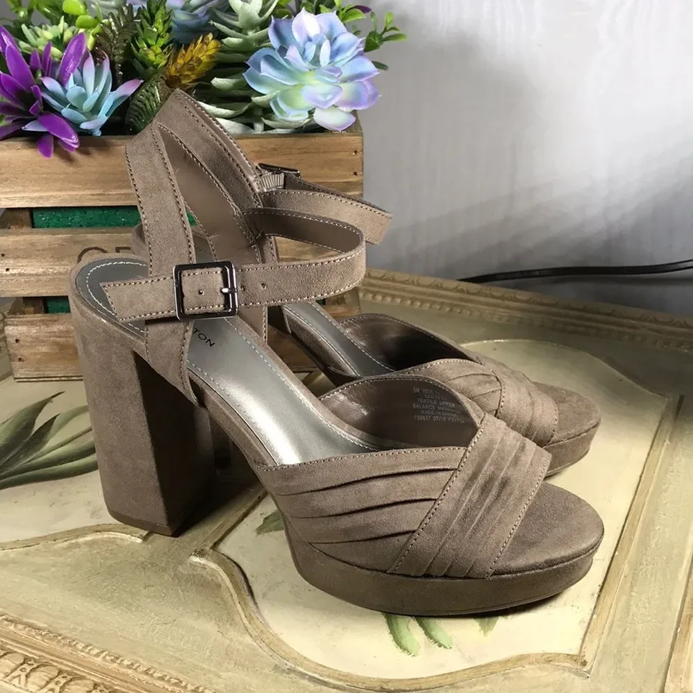 Worthington Felicia Suede Platform Sandals Sz 8 NEW in Box